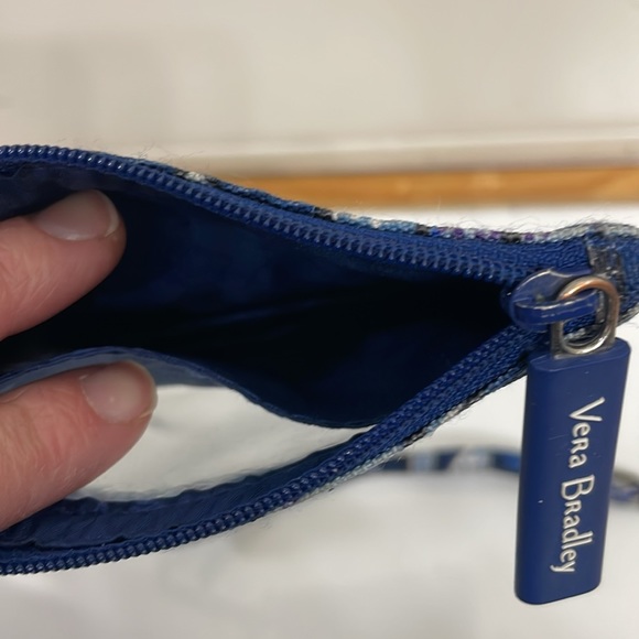 Vera Bradley Tropics Tapestry Zip ID & Lanyard Set - Picture 5 of 5